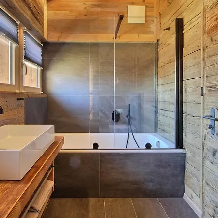Authentic Renovated In The Wild